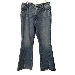 Good‎ American Flare Leg Jeans
